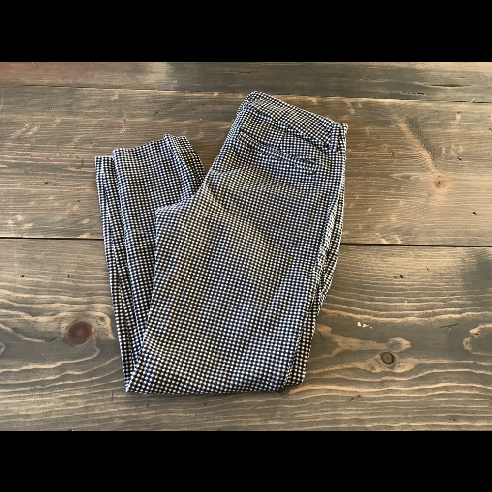B&W dress pants